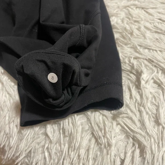 Lululemon" Wunder Under Cropped-Black-Size 8 - Picture 11 of 15